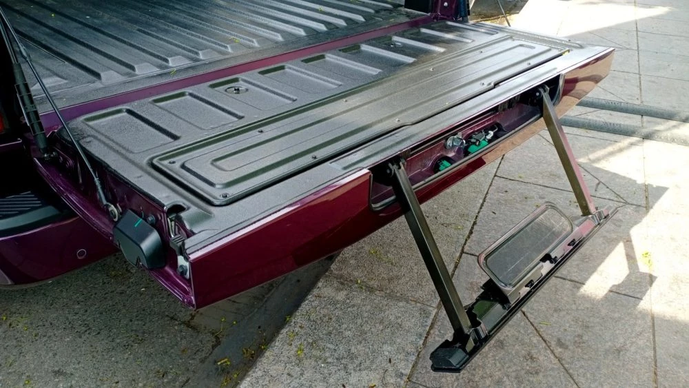 Foton V9 кузов подножка грузовой отсек