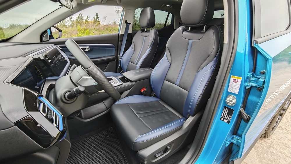 GAC GS3 тест Мишин салон интерьер первый ряд сиденья