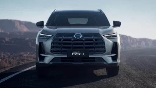 gac gs4 полноприводный получит 2-литровый двс и автомат