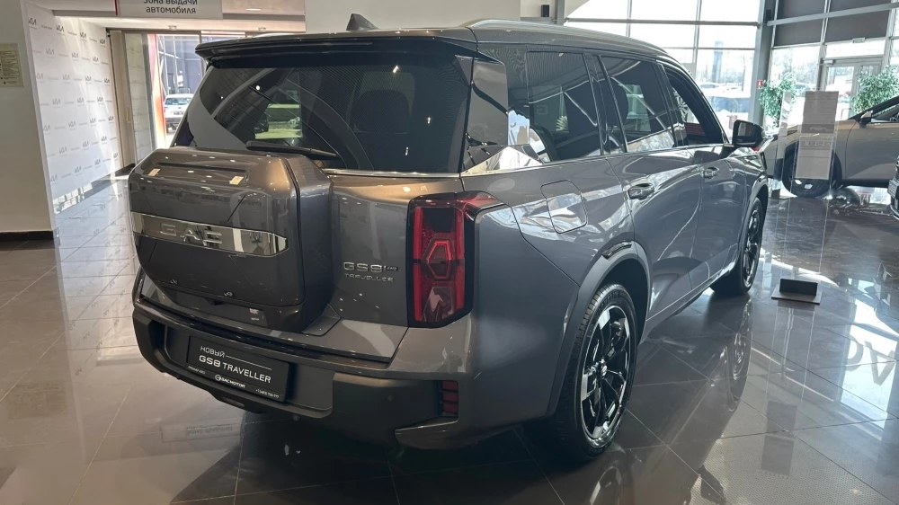 GAC GS8 GX Traveller сбоку сзади у дилера в автосалоне купить новый премьер авто смоленск