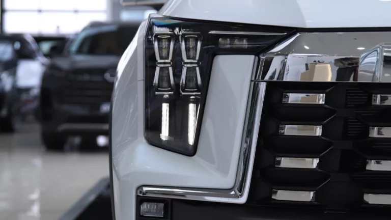 GAC GS8 GX Traveller фары спереди у дилера в автосалоне Verra Пермь