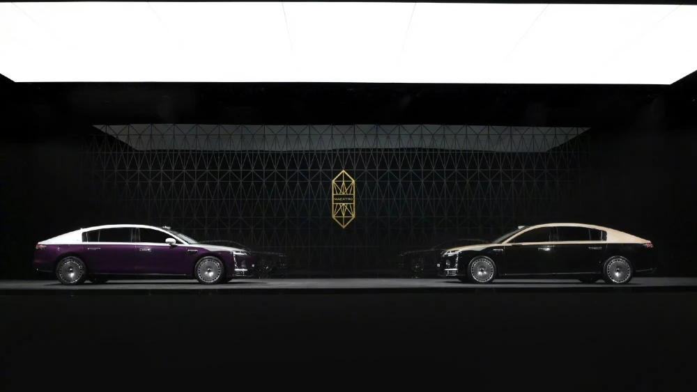 Maextro S800 презентация сбоку