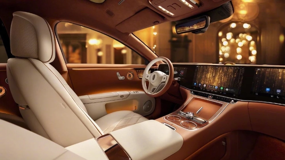 Maextro S800 салон интерьер первый ряд сиденья