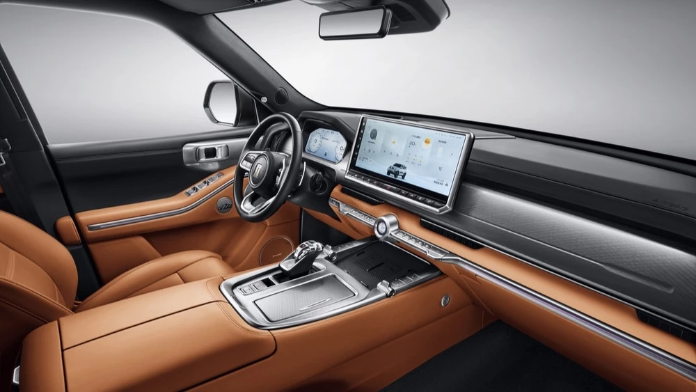 Интерьер TANK 700 Platinum Ultra Астана моторс в Казахстане салон