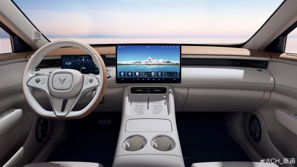 Voyah Free + новый обновленный салон интерьер