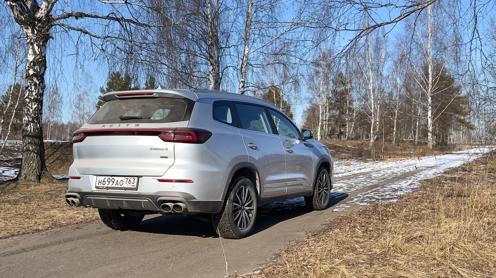 Xcite X-Cross 8 тест сбоку сзади