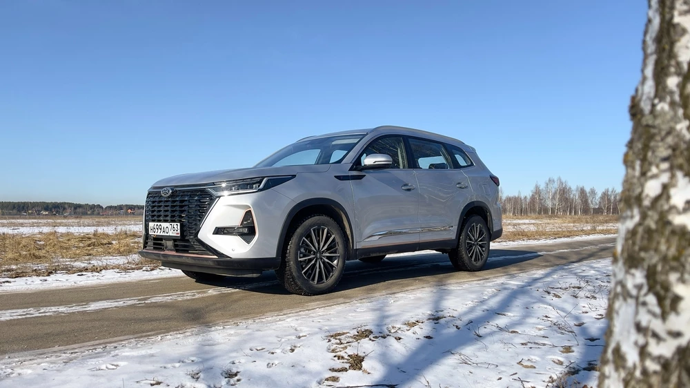 Xcite X-Cross 8 тест сбоку спереди