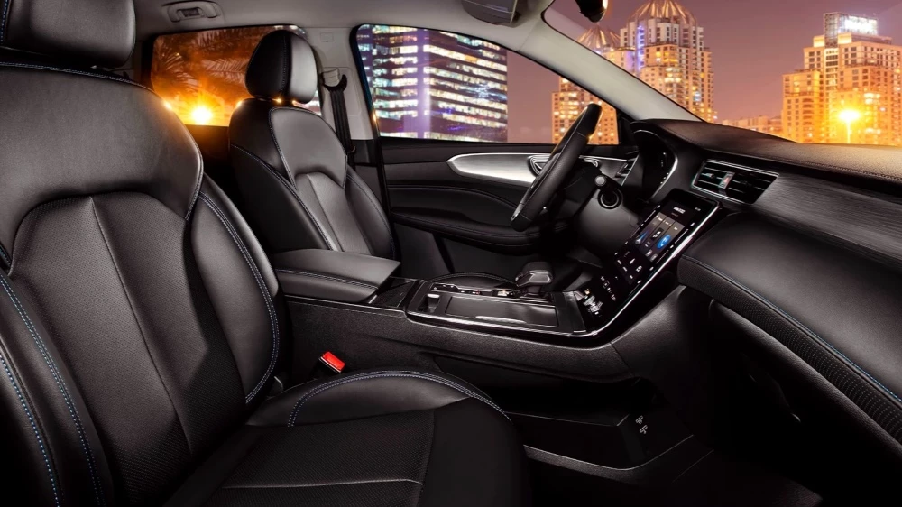 Кроссовер MG RX5 для России интерьер