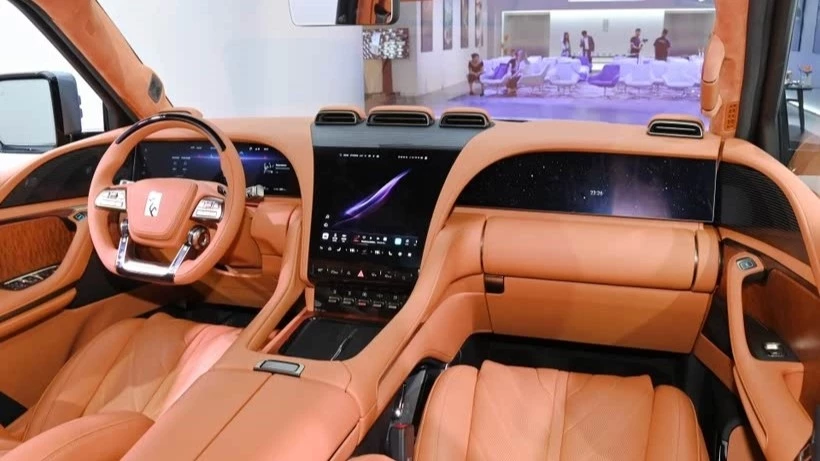 YangWang U8L салон интерьер