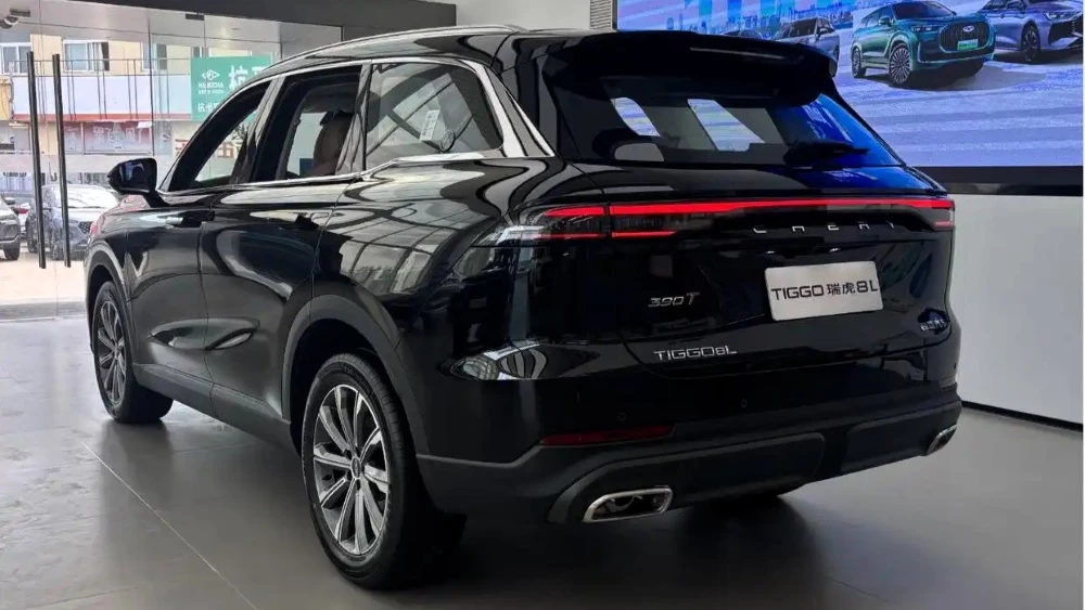 Chery Tiggo 8L 2025 сзади сбоку кроссовер Changhong Edition