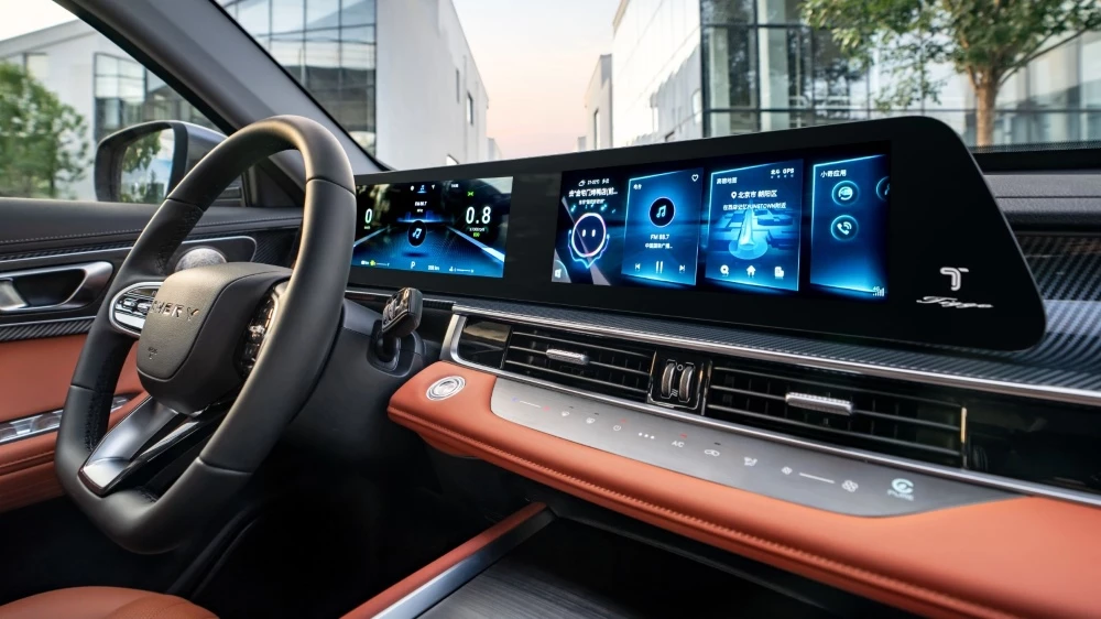 Chery Tiggo 7 Plus интерьер кроссовер