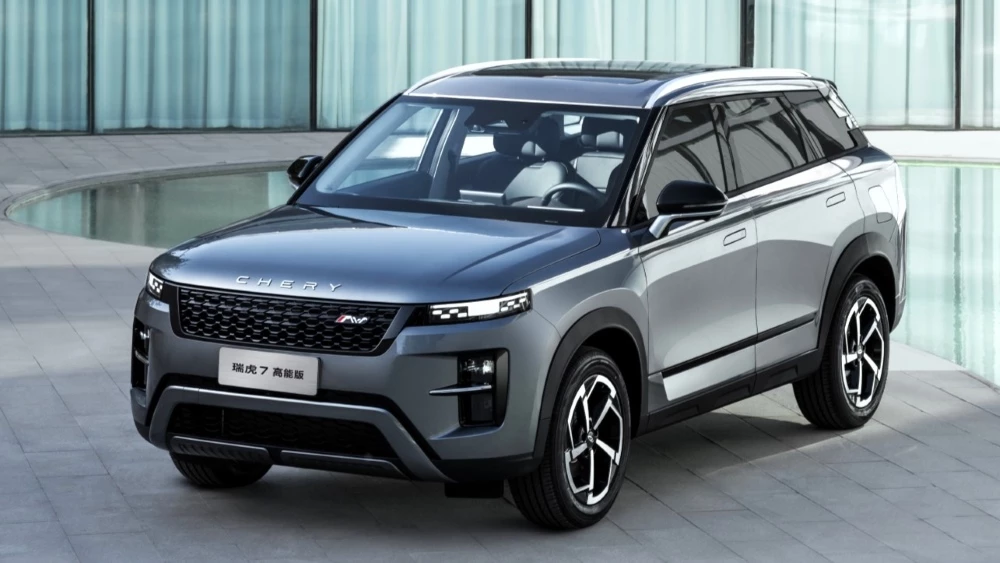 Chery Tiggo 7 High Energy Edition спереди сбоку кроссовер