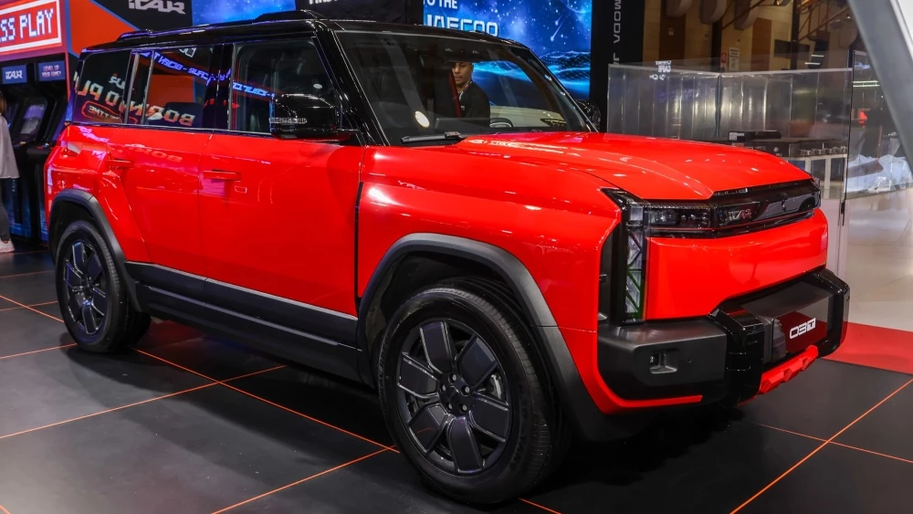 кроссовер iCar 03T спереди сбоку