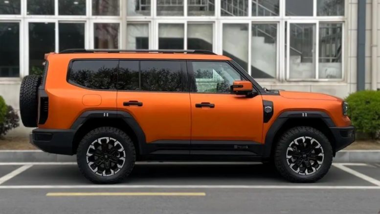 jetour zongheng g700 внедорожник сбоку