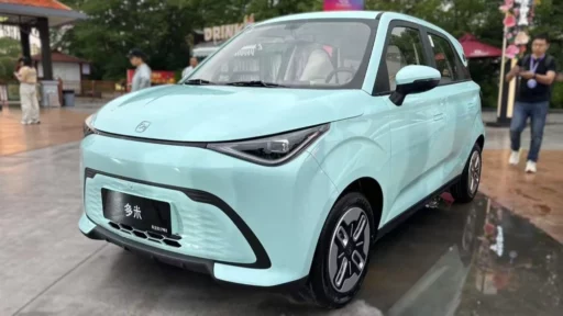 chery qq duomi сбоку спереди электромобиль