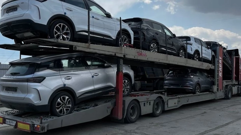 Продажи кроссоверов Chery Tiggo 7L AWD официально стартовали. Но можно ли их купить? Кроссоверы Chery Tiggo 7L у дилера в чите на автовозе