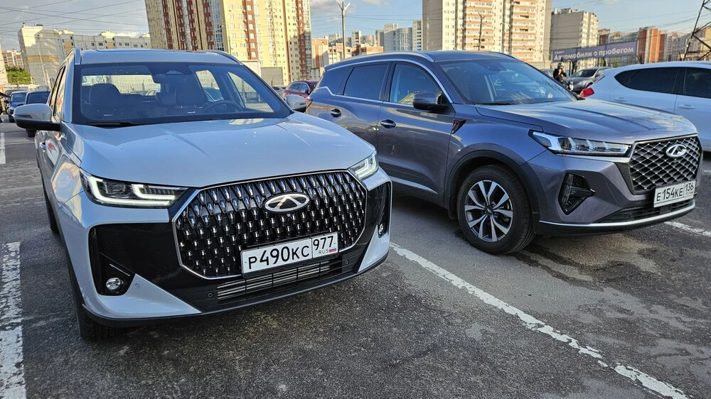 Chery Tiggo 7L сбоку спереди тест Tiggo 7 Pro Max