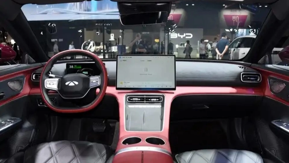 седан Chery Fulwin A9L интерьер