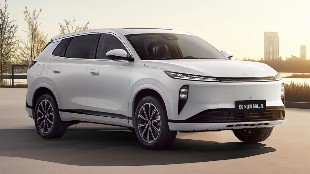 dongfeng aeolus l8 кроссовер параллельный гибрид сбоку спереди белый