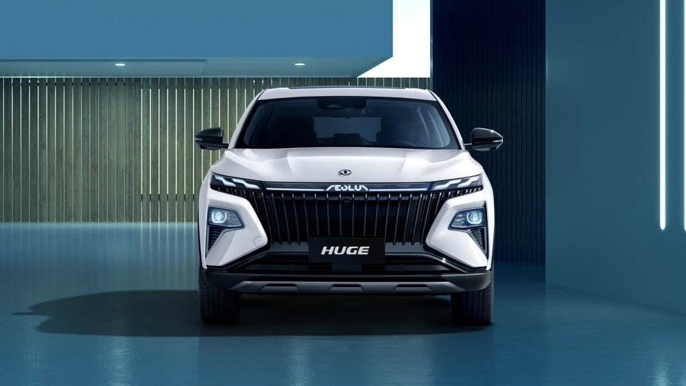 Dongfeng Huge спереди