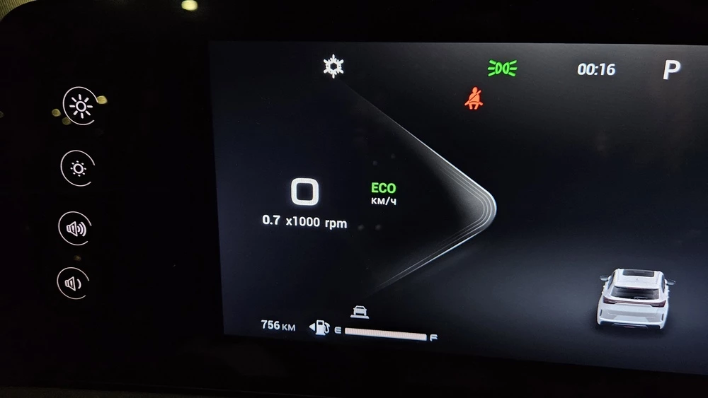 Exeed LX обновленный тест-драйв салон интерьер приборная панель