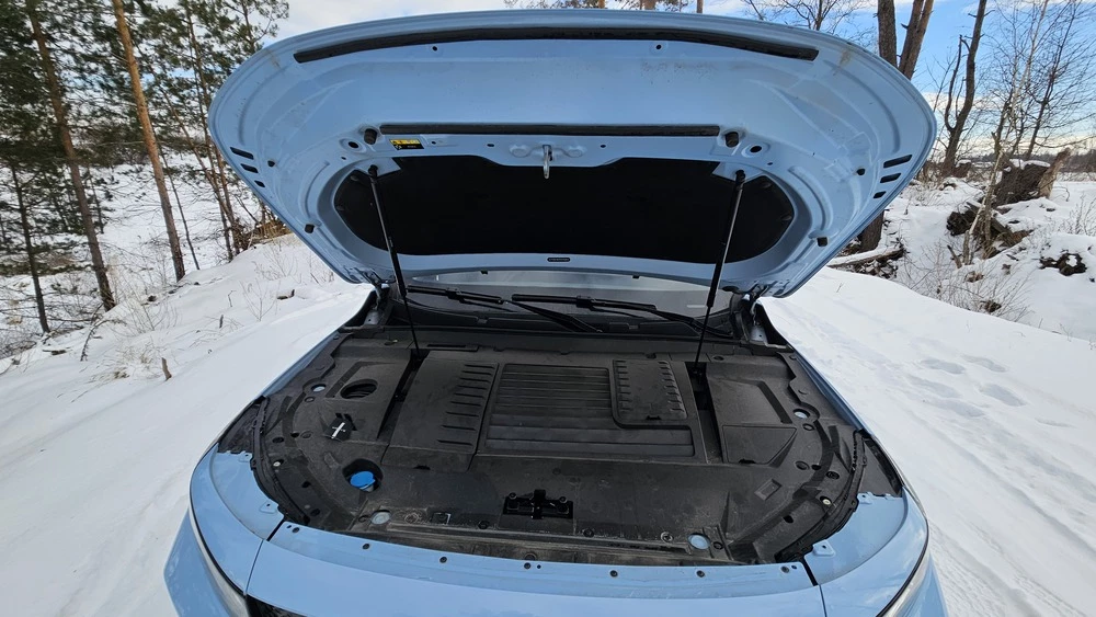 Exeed LX обновленный тест-драйв капот двигатель мотор