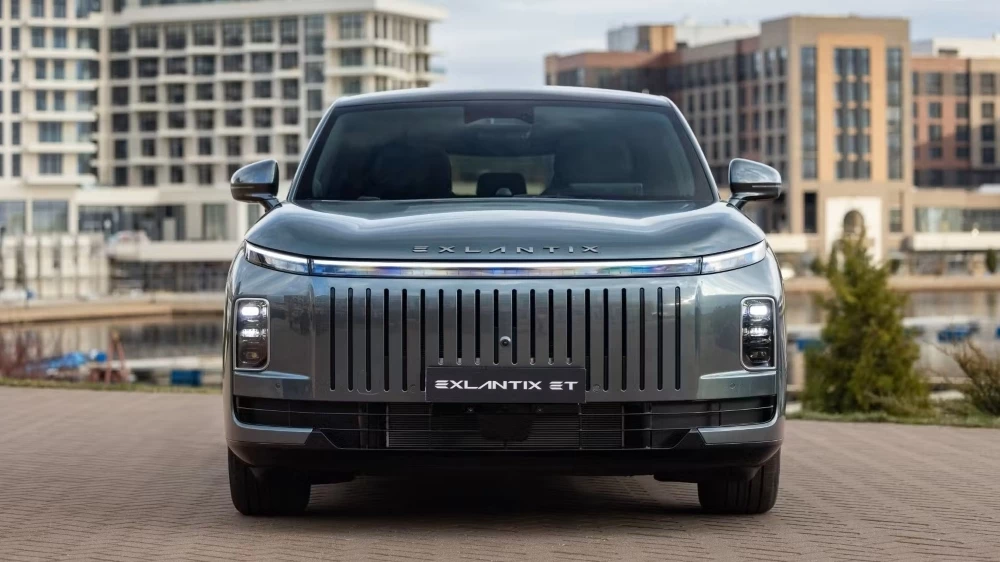 Exlantix ET спереди в динамике Авилон