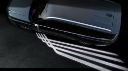 gac gs8 dragon сбоку спереди серебряный серый кроссовер гибридный приветственная световая анимация