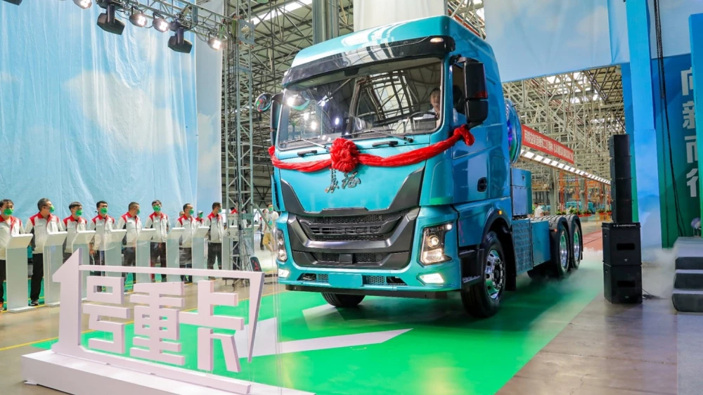 gwm грузовик changzheng голубой водородный сбоку спереди