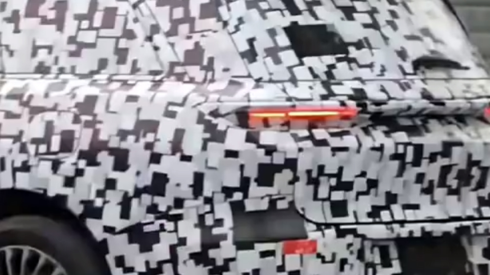 флагманский кроссовер wey 09 gwm great wall motor сбоку сзади заметили во время тестов