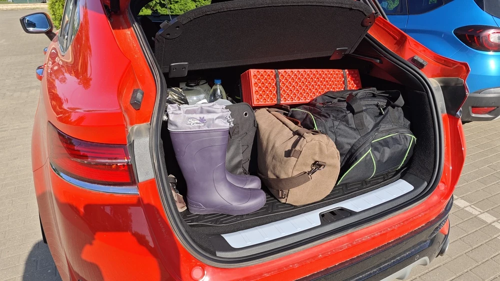 Knewstar 001 мишин салон интерьер багажник