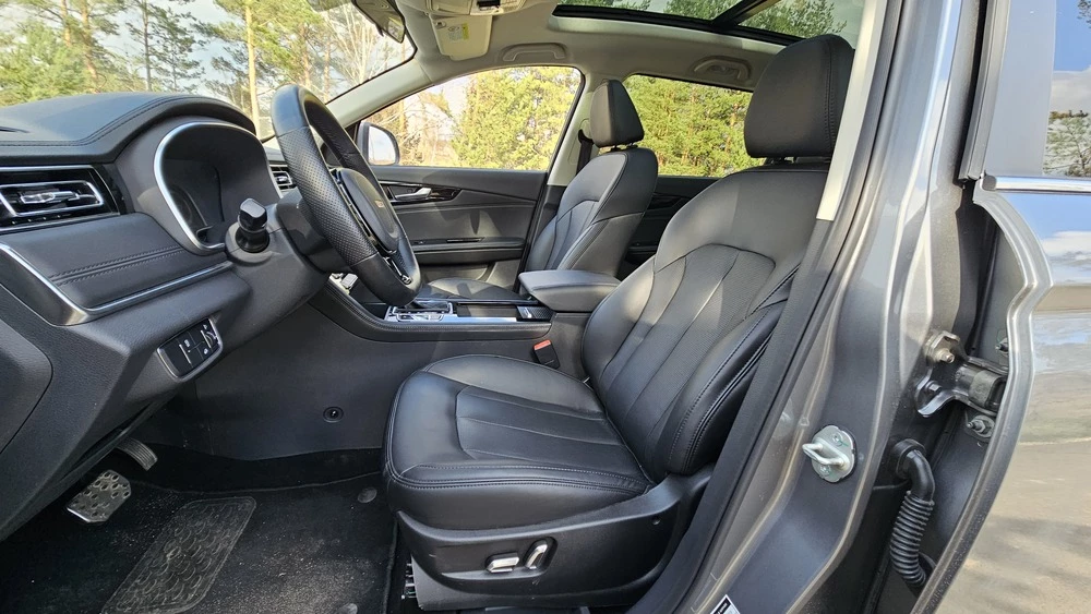 VGV U70 Pro тест салон интерьер первый ряд сиденья