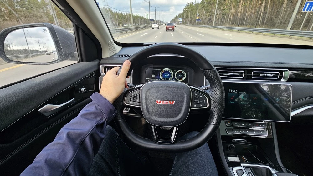 VGV U70 Pro тест салон интерьер водитель за рулем