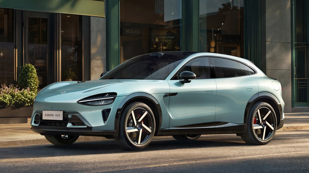 xiaomi yu7 сбоку спереди кроссовер бирюзовый старт продаж