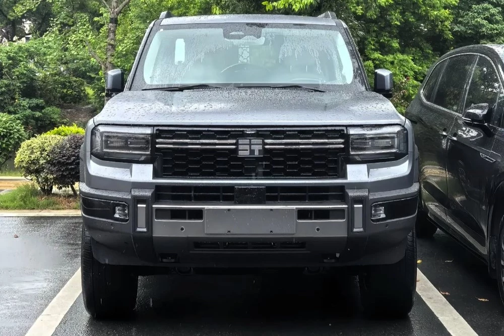 jetour zongheng g700 внедорожник спереди