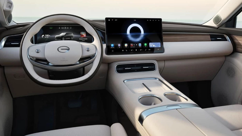 Гибридный кроссовер GAC S9 интерьер