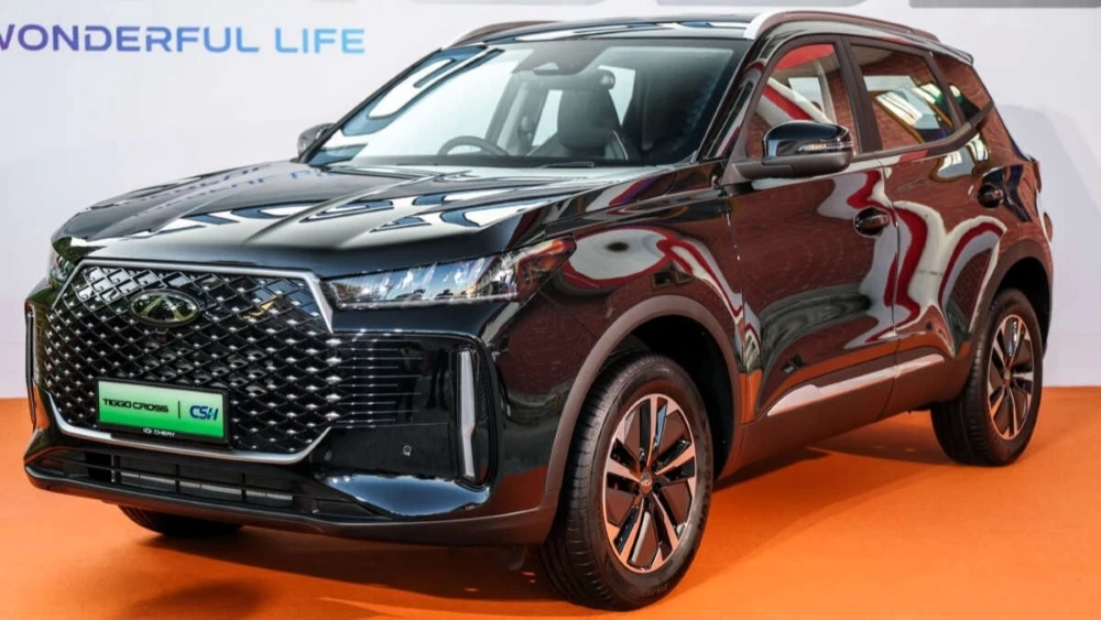 Chery Tiggo 4 HEV спереди сбоку Cross CSH
