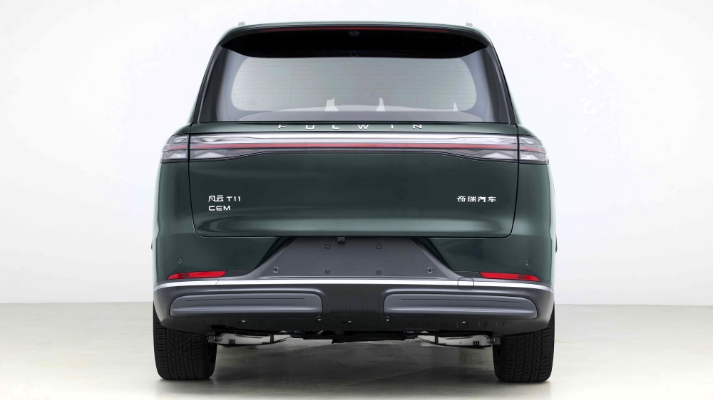 Chery Fulwin T11 кроссовер сзади гибридный