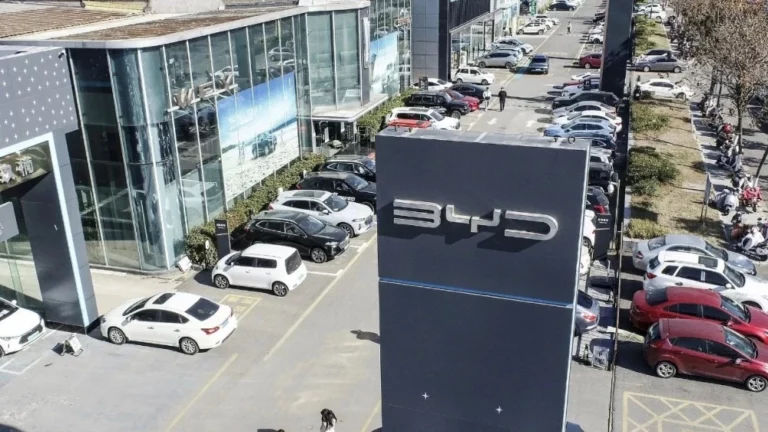 byd дилер дилерская деревня в китае рейтинг продаж за первое полугодие 2025