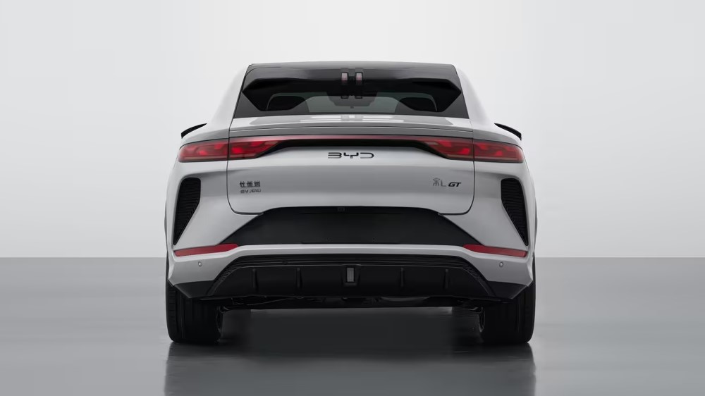 BYD Song L GT сзади