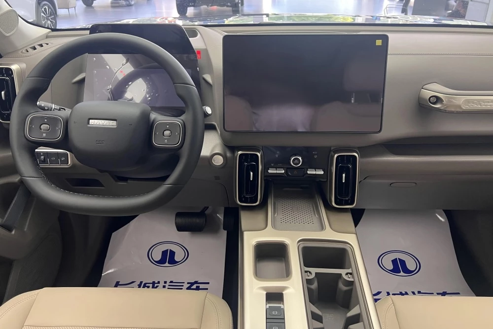 обновленный haval dargo интерьер в Китае 2026
