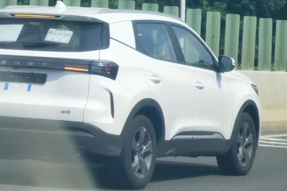 tenet T4 3XT сзади сбоку в Китае