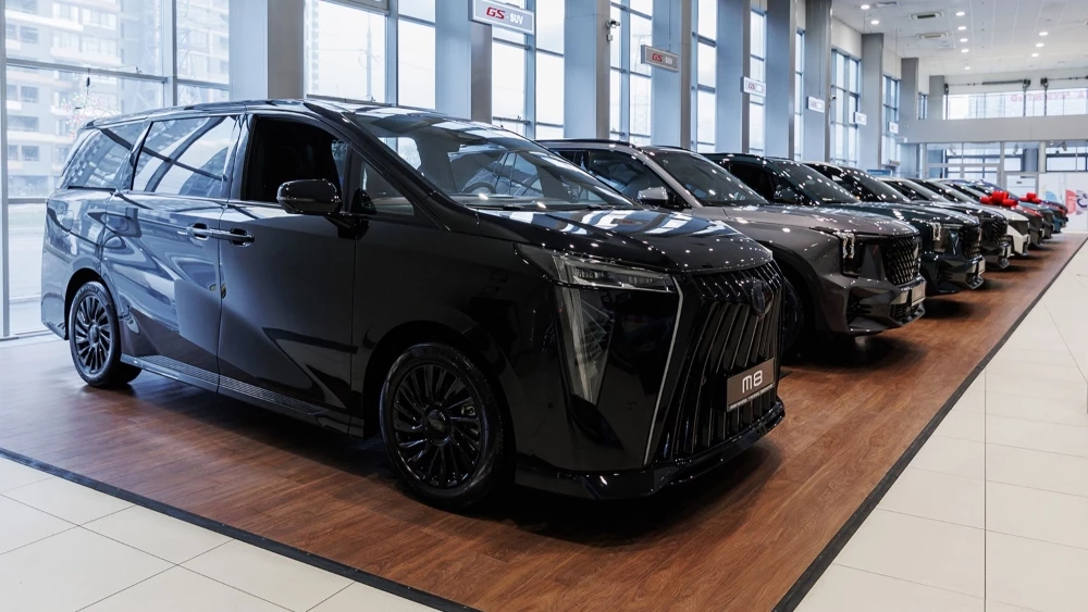 GAC БИЗНЕС КАР автомобили у дилера в автосалоне