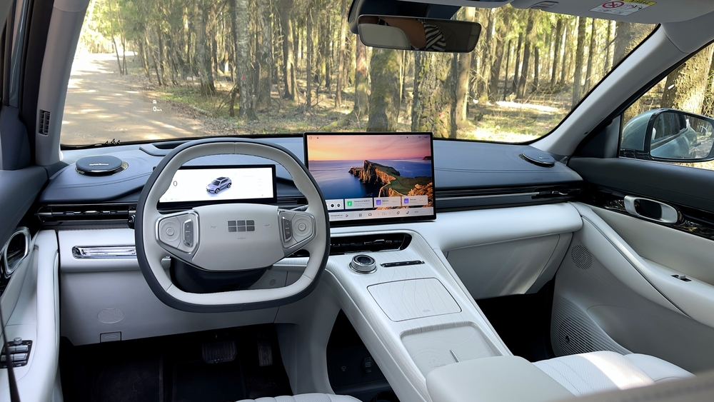 Geely EX5 тест салон интерьер