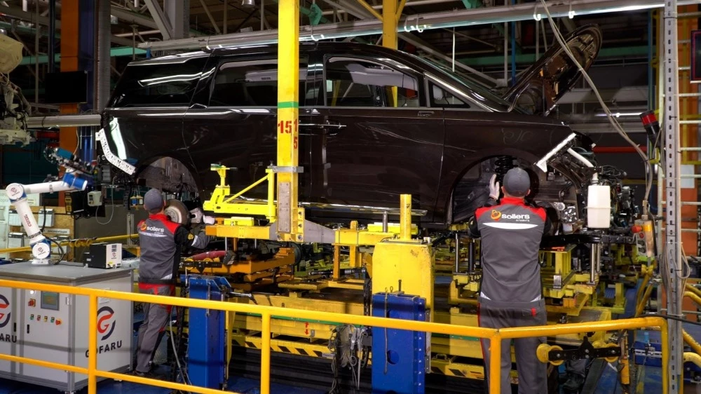 производство модели Sollers SP7 на заводе в Елабуге