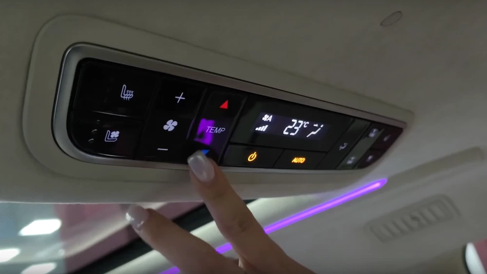 минивэн sollers SP7 vip-версия салон интерьер климат-контроль