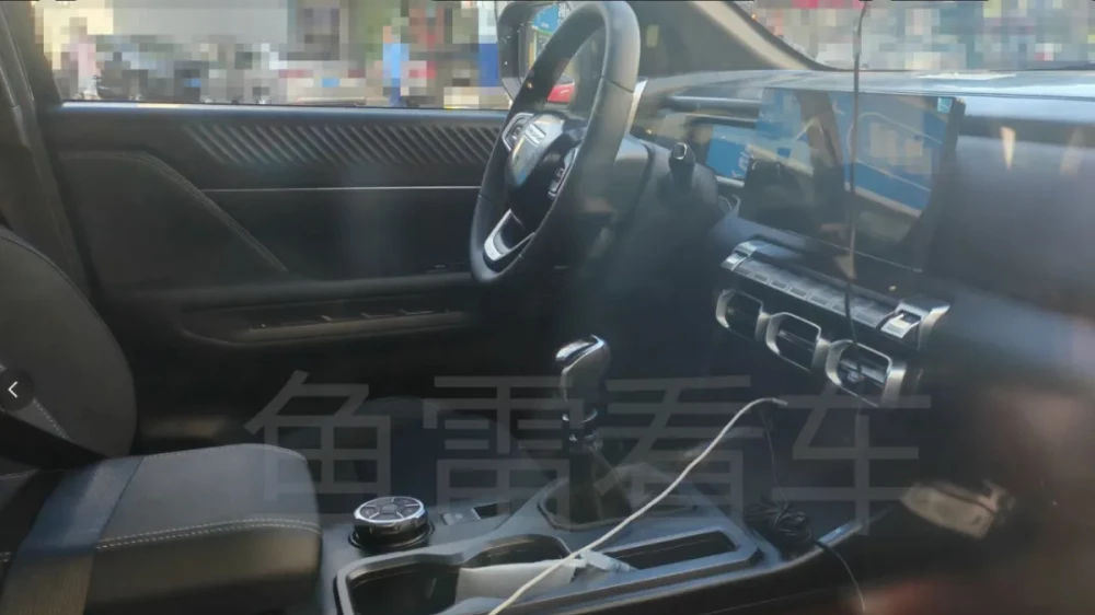 soueast пикап шпионское фото салон