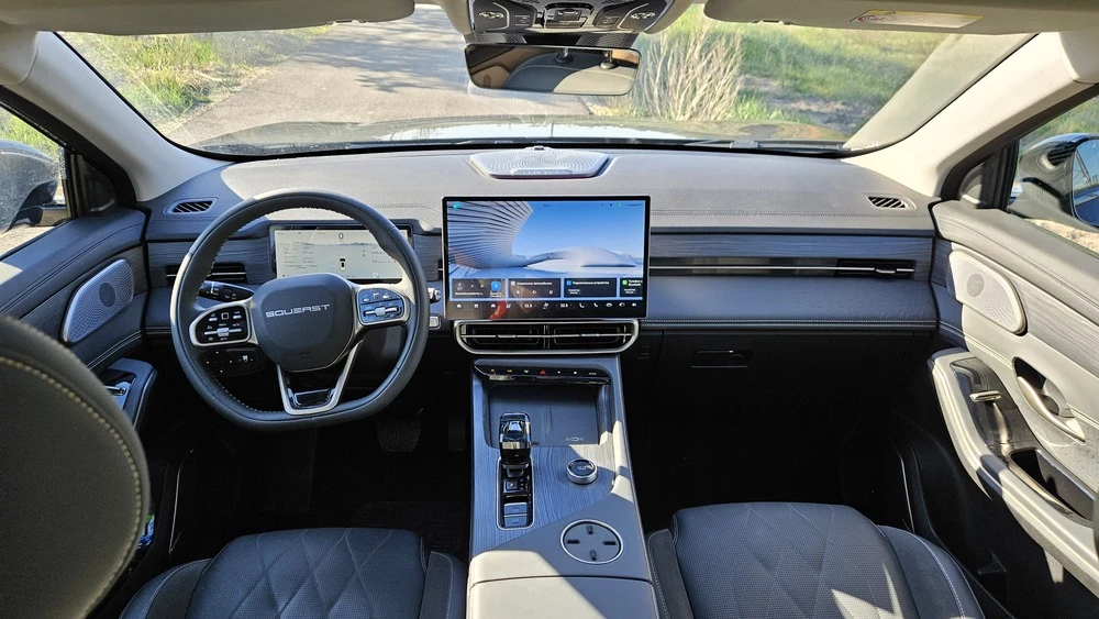 Soueast S09 тест салон интерьер первый ряд