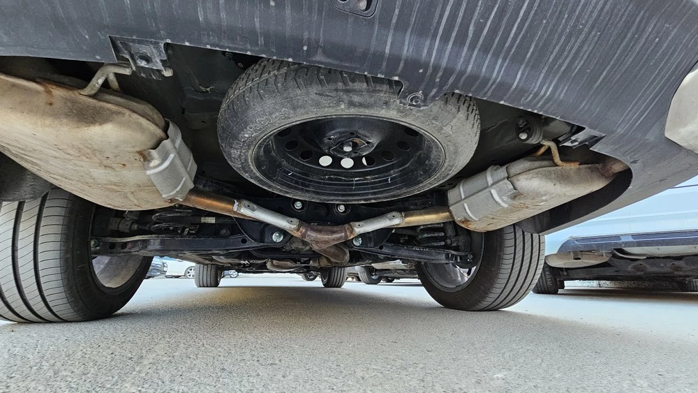 Soueast S09 тест днище запасное колесо