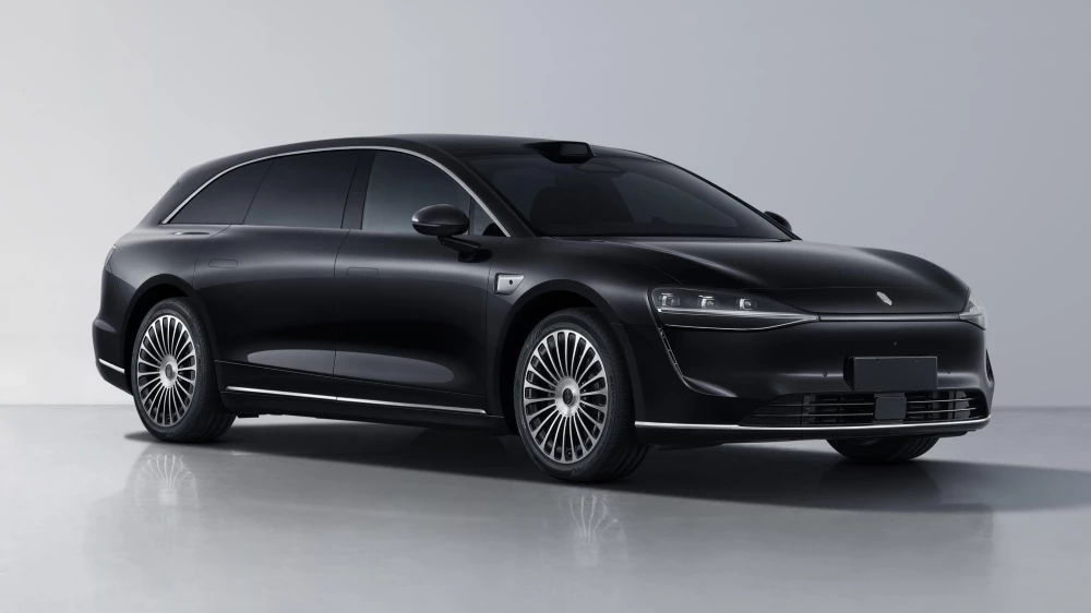 Электрический универсал Stelato S9T спереди сбоку